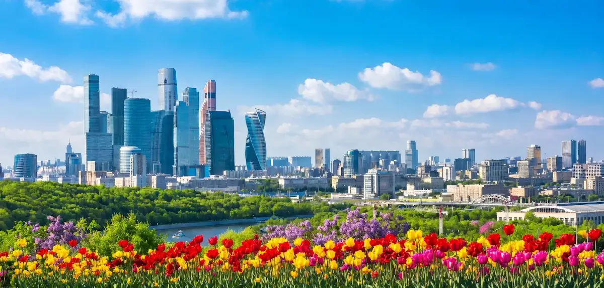 Цветущая Москва на майские праздники